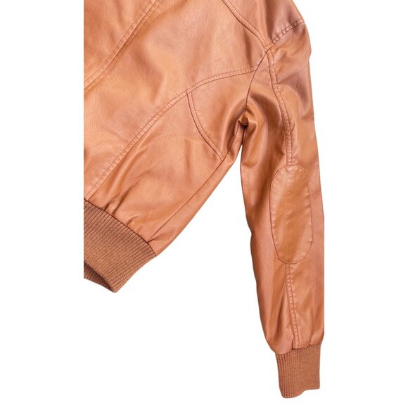Beverly Hills Polo Club Women Medium Leather Jacket With Zip & Button Closure - Picture 8 of 9
